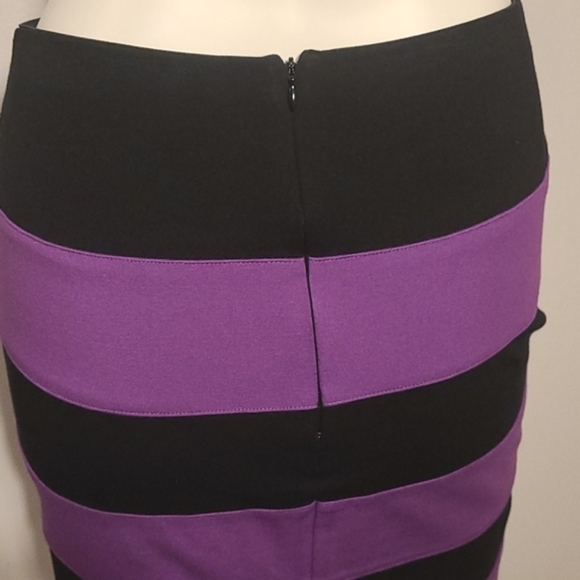 Ann Taylor Purple and Black Striped Pencil Skirt - Picture 5 of 7